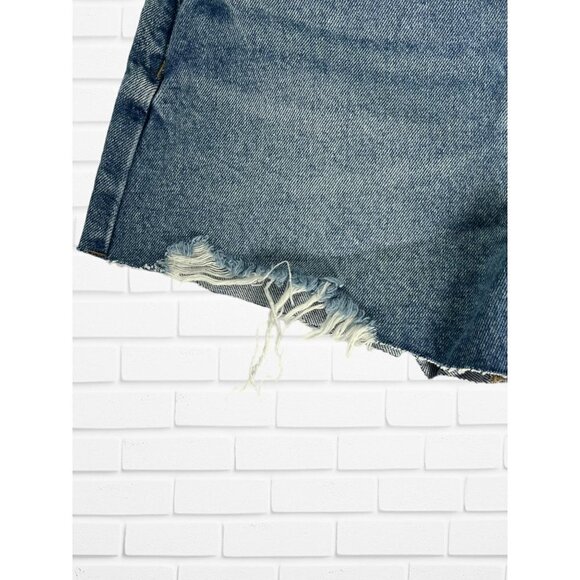 Blank NYC Shorts Women's Sz 26‎ Denim Distressed Raw Hem High Waisted Blue - Picture 2 of 11